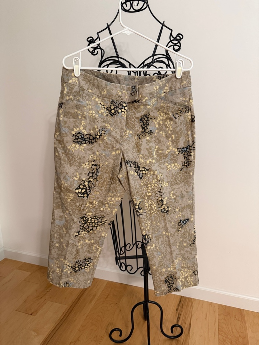 new directions Beige Patterned Cropped Pants with Gold Accents